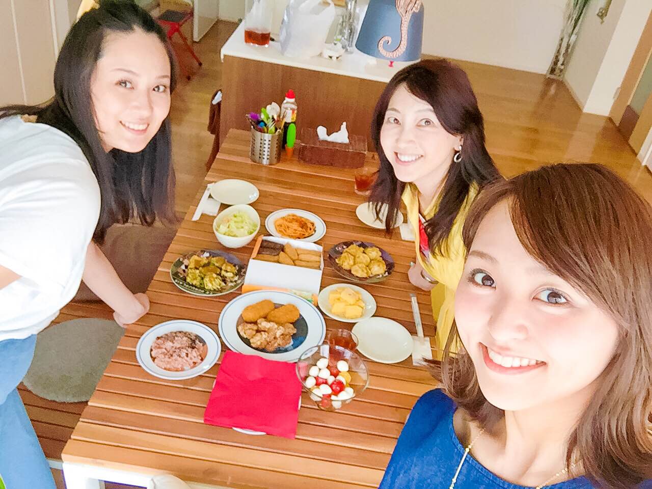 ミスユニ紗也香ちゃんと　05ミスインター直美ちゃんのお宅訪問！